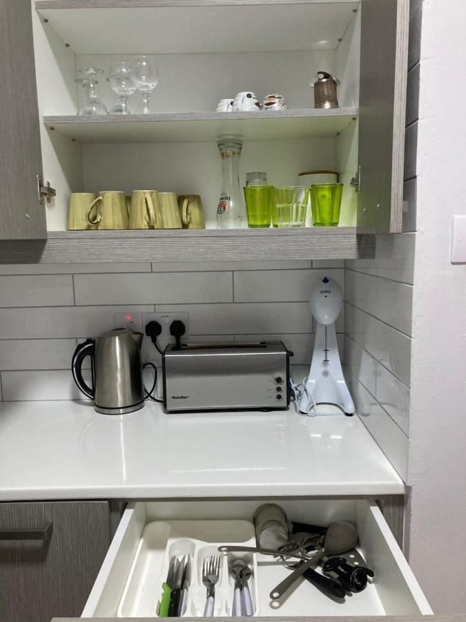 Paradise Promenade Apartment, 2Min Distance From Larnaca Marina Екстериор снимка